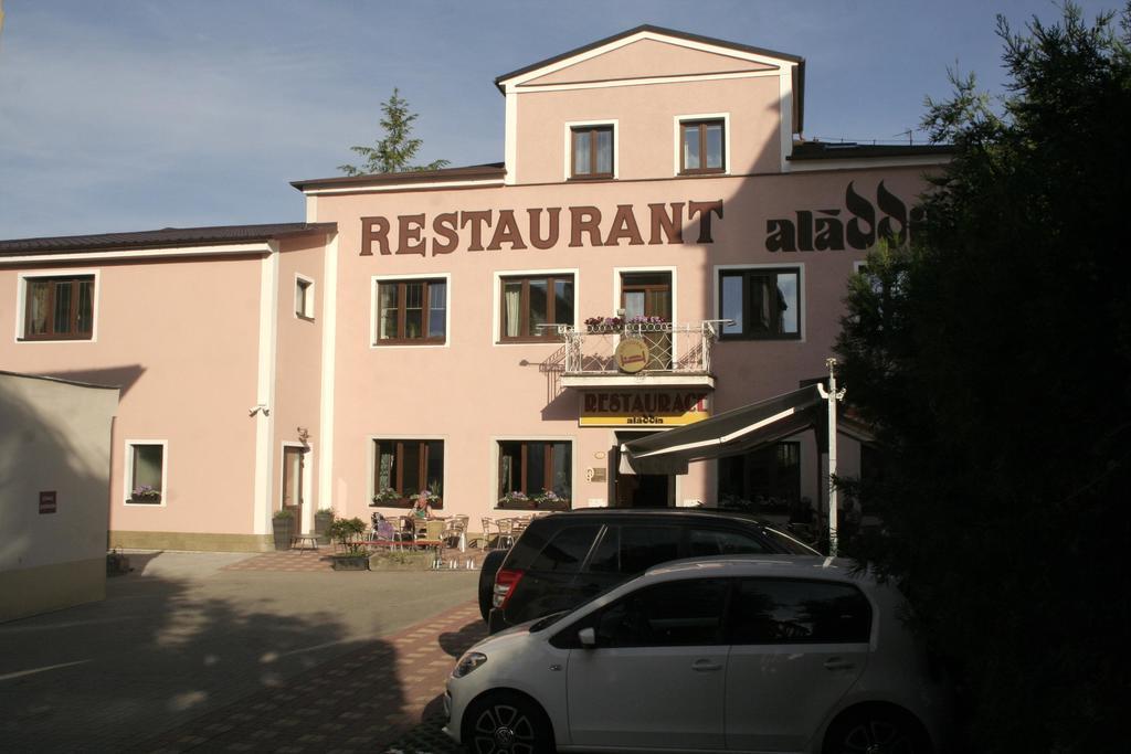 Penzion Aladdin Teplice Dış mekan fotoğraf