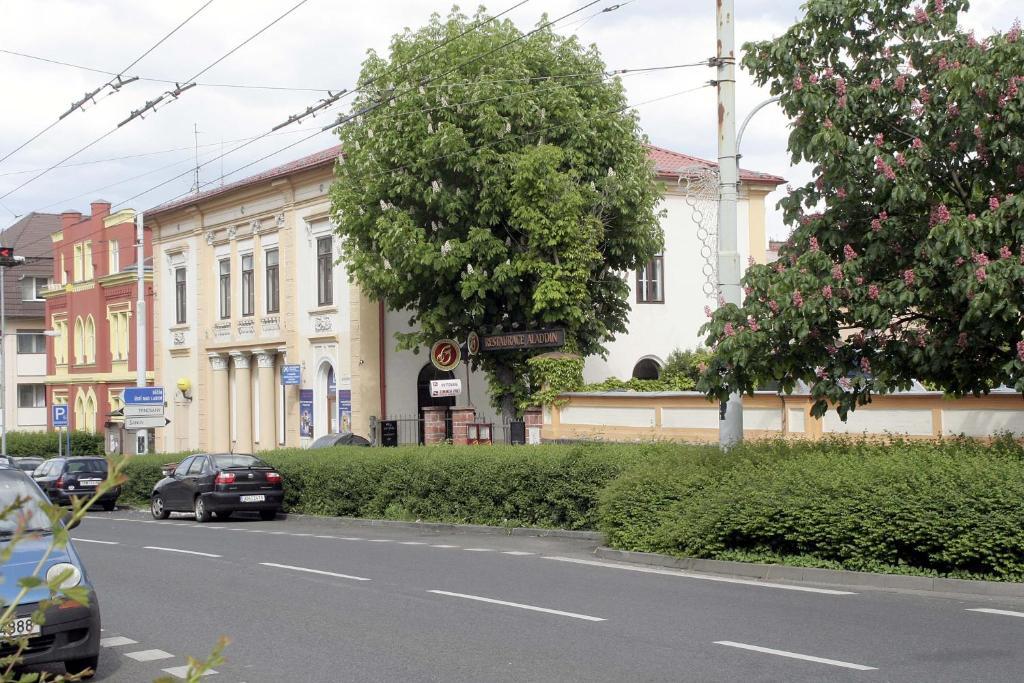 Penzion Aladdin Teplice Dış mekan fotoğraf